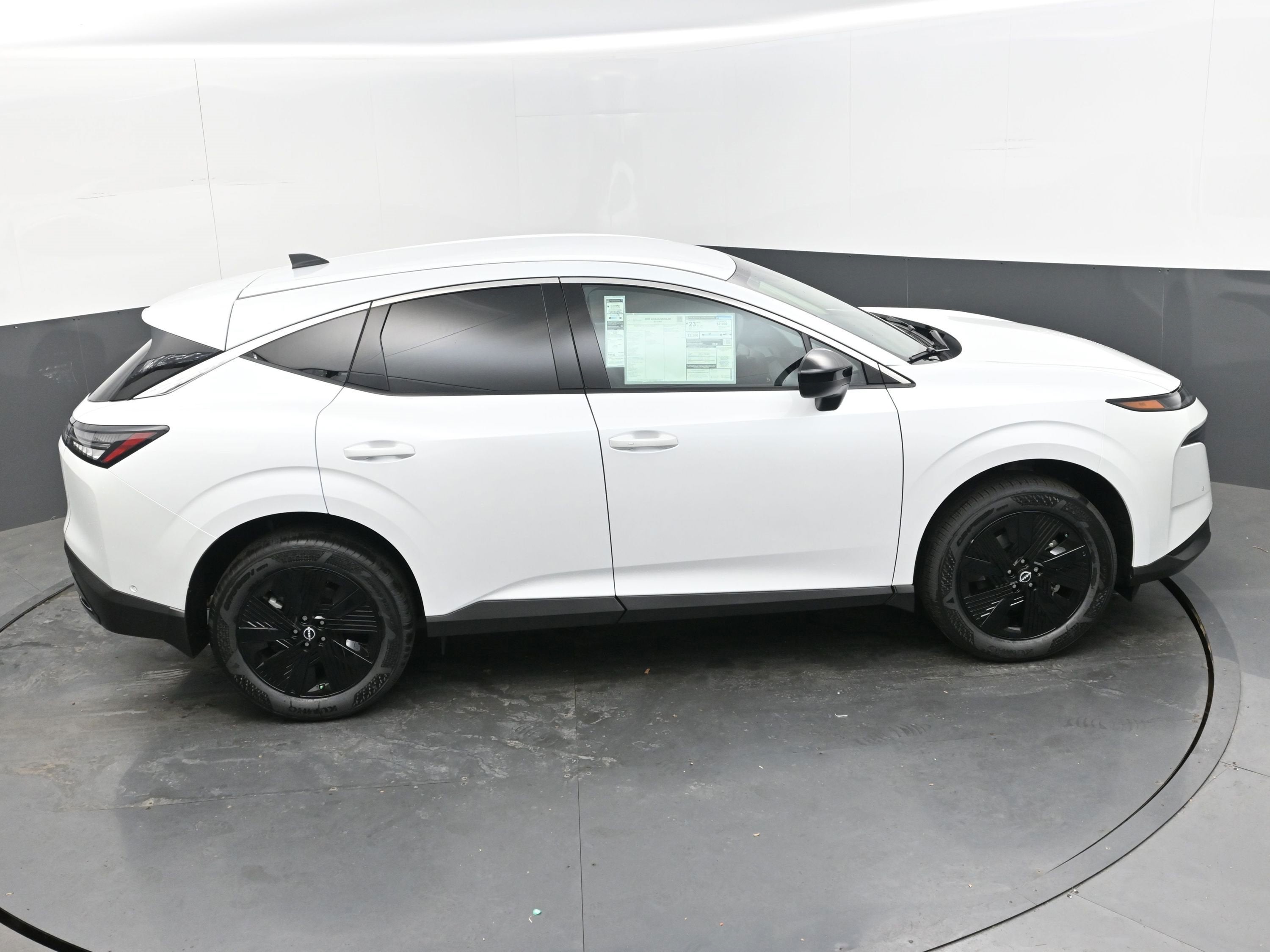 2025 Nissan MURANO SV