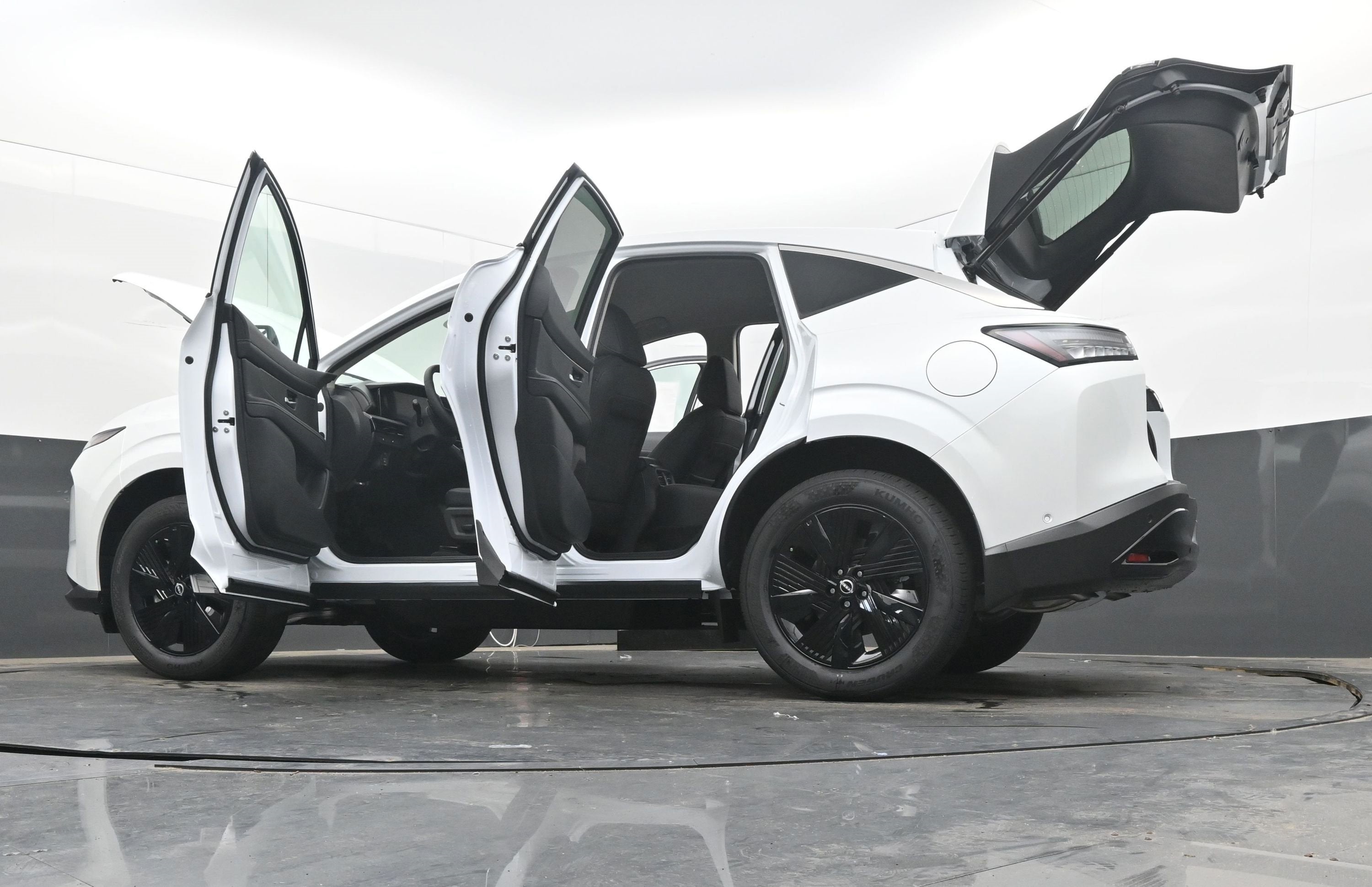 2025 Nissan MURANO SV