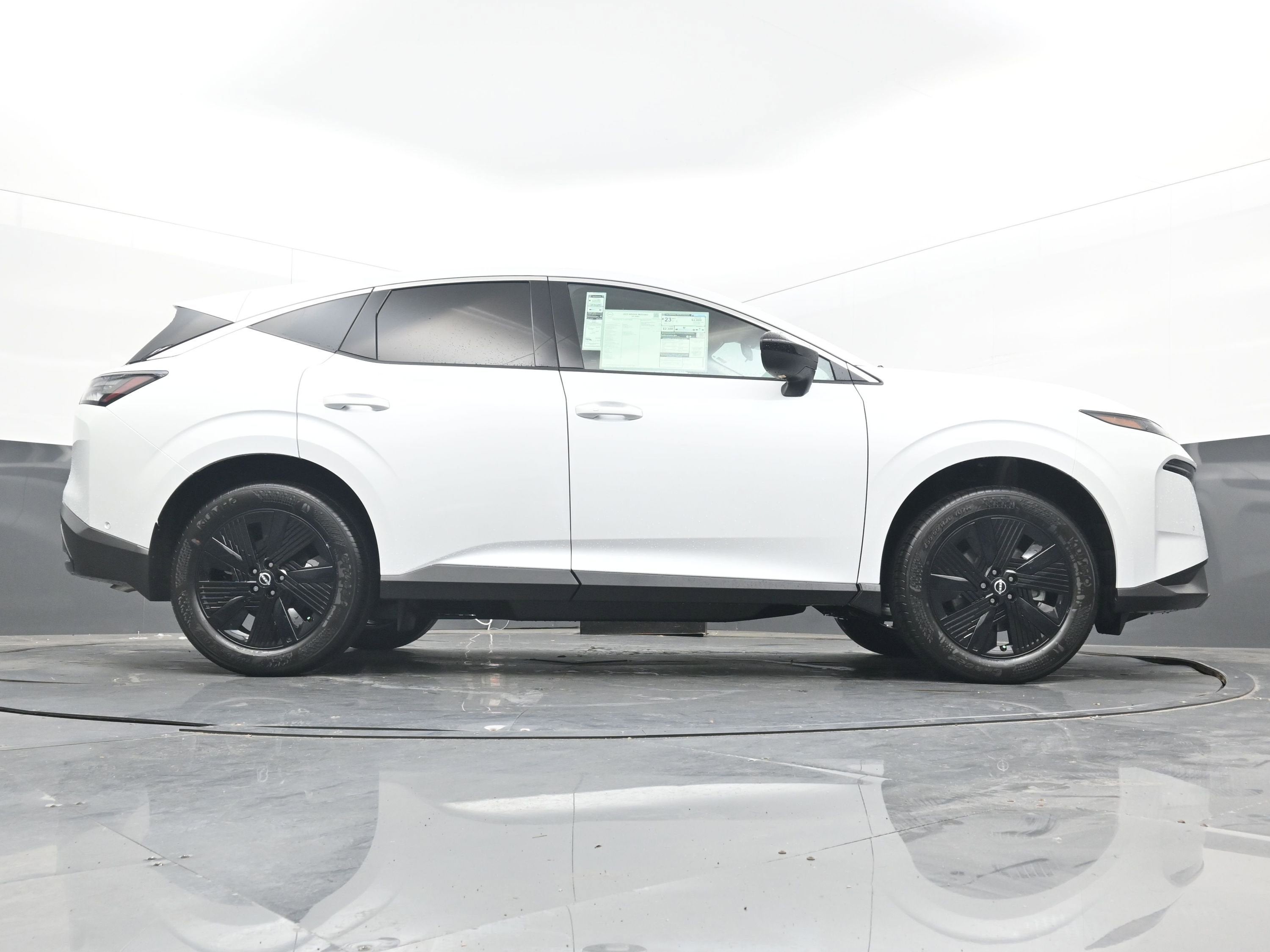 2025 Nissan MURANO SV