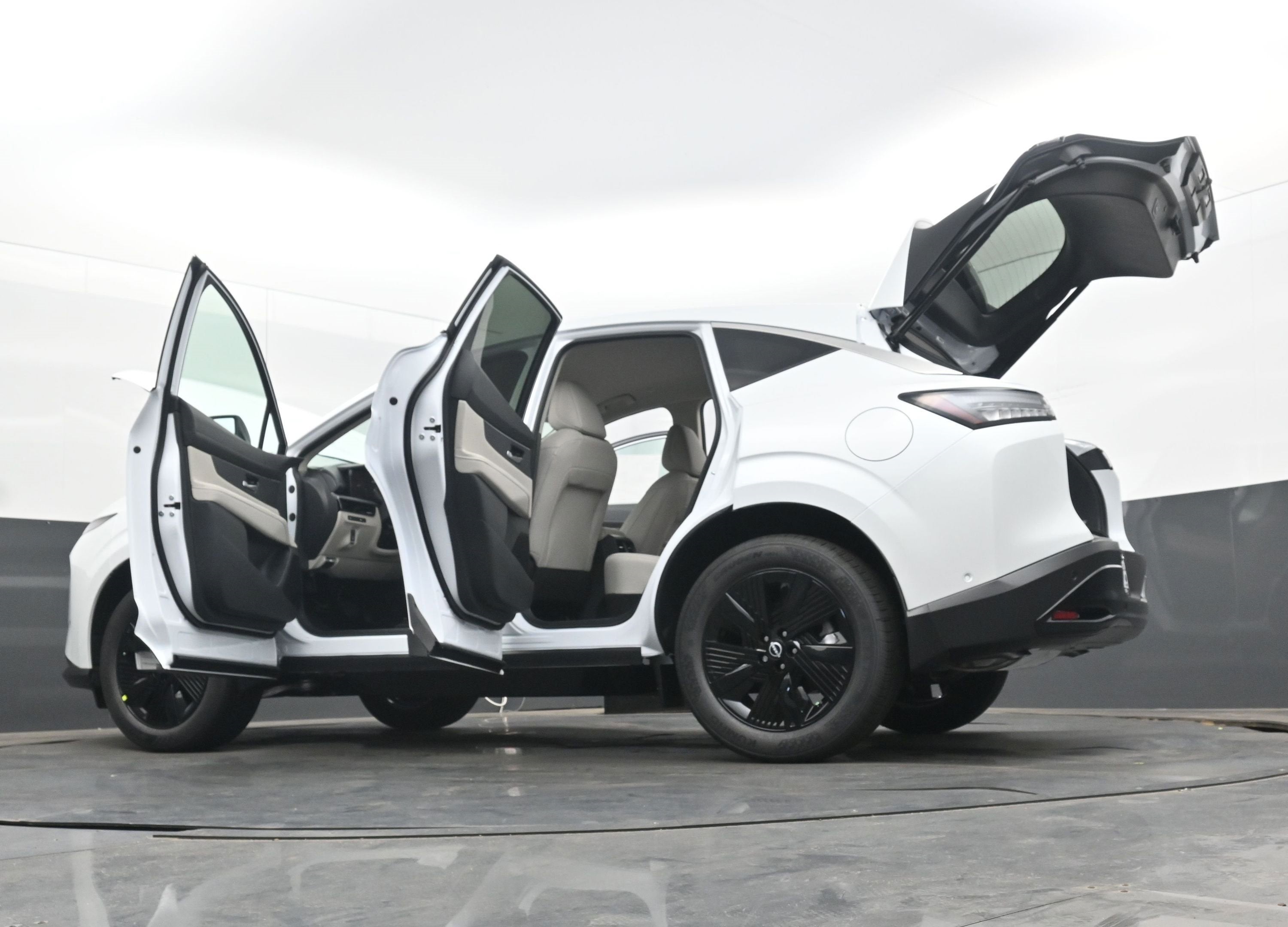 2025 Nissan MURANO SV