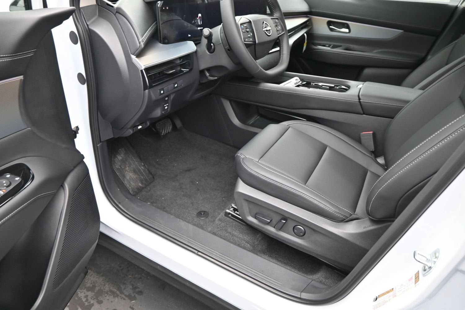 2027 Nissan MURANO Dark Armor