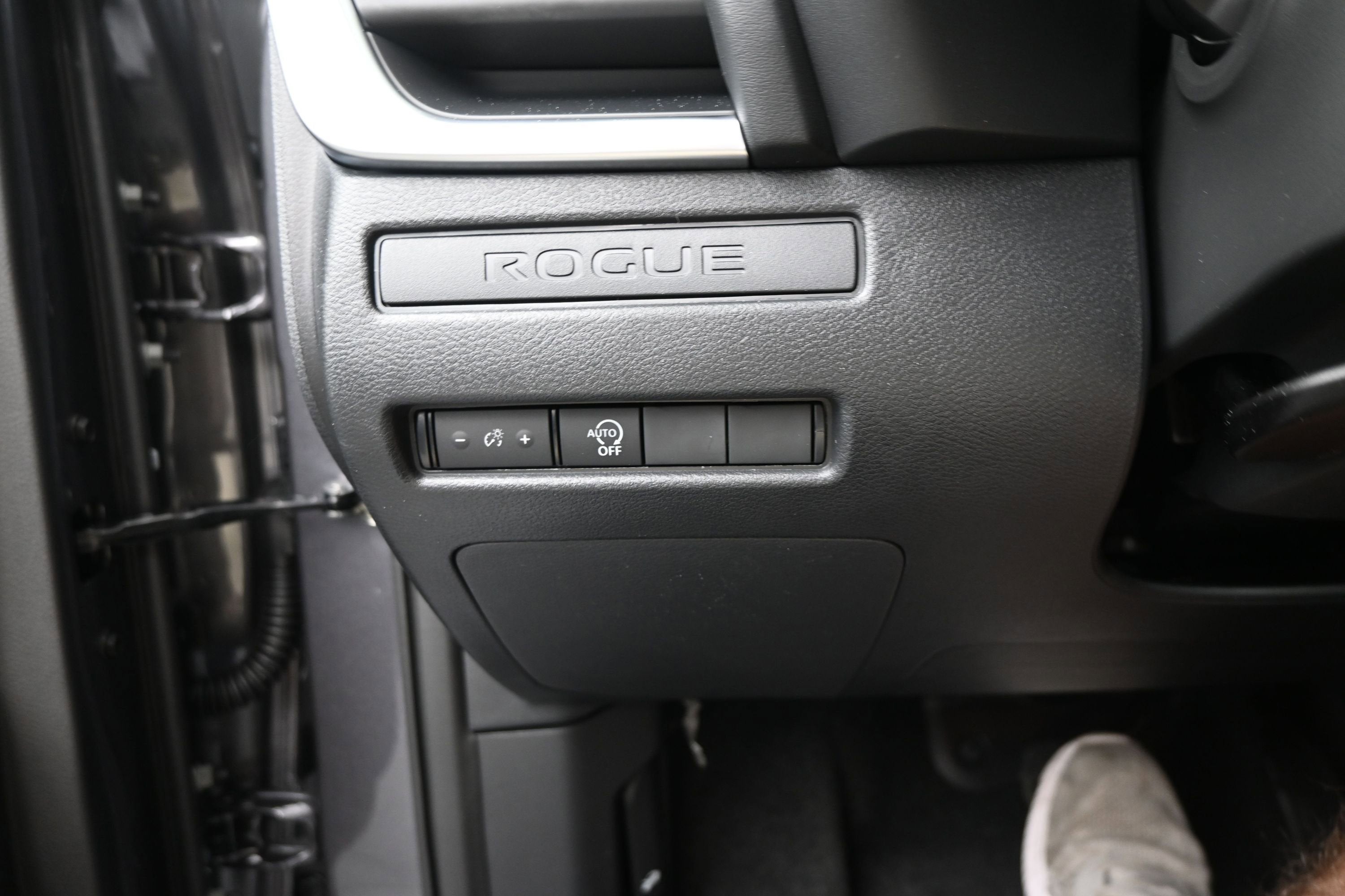 2026 Nissan ROGUE S