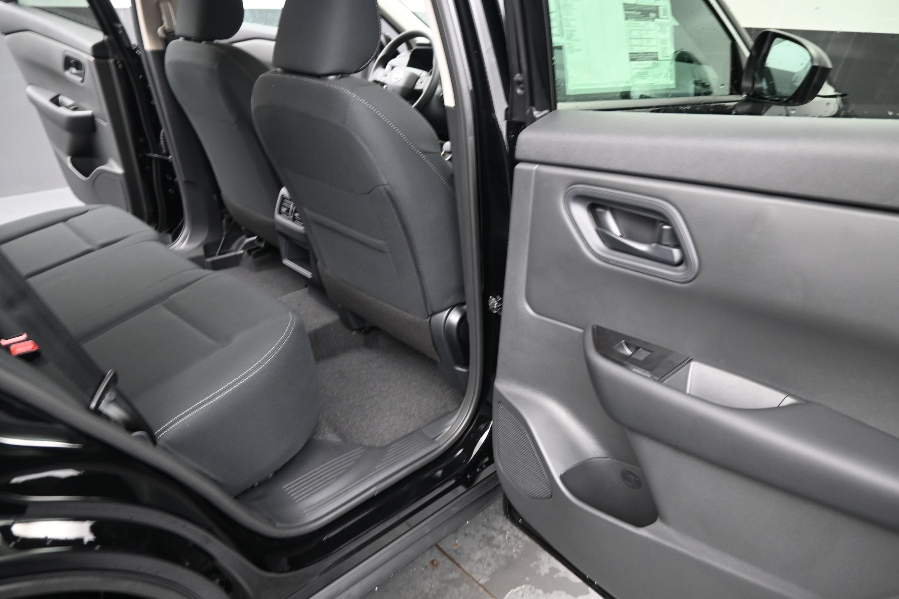 2026 Nissan ROGUE S