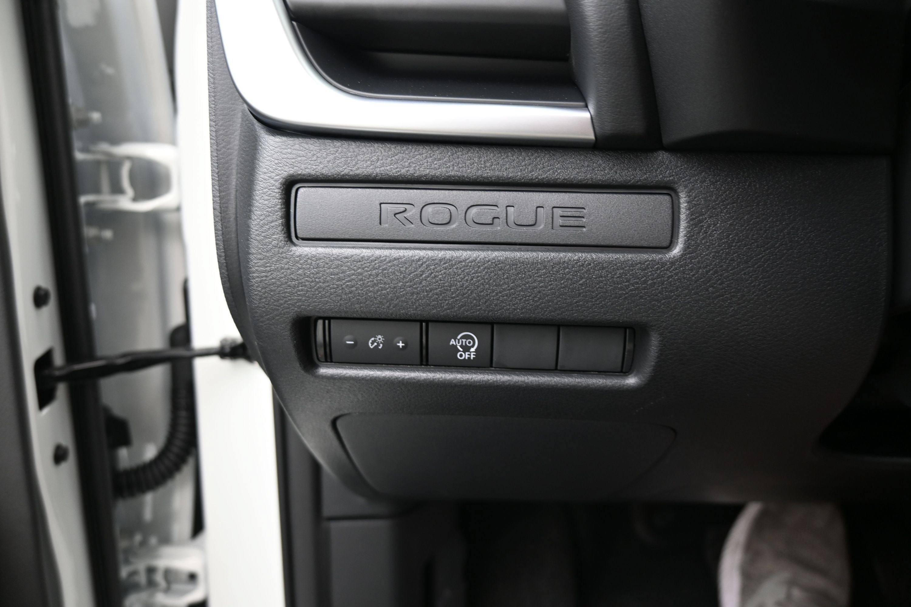 2026 Nissan ROGUE S