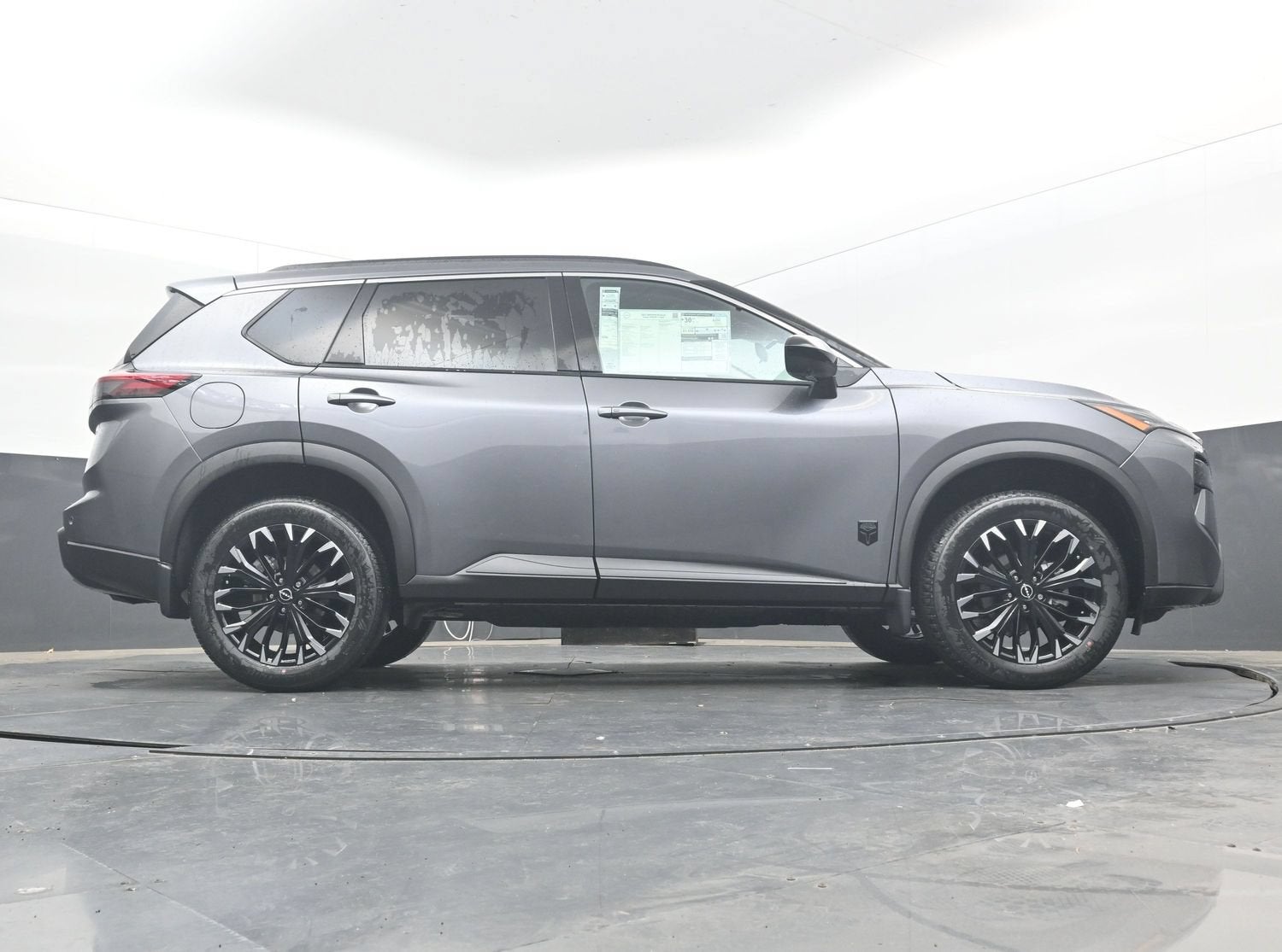 2027 Nissan ROGUE Dark Armor