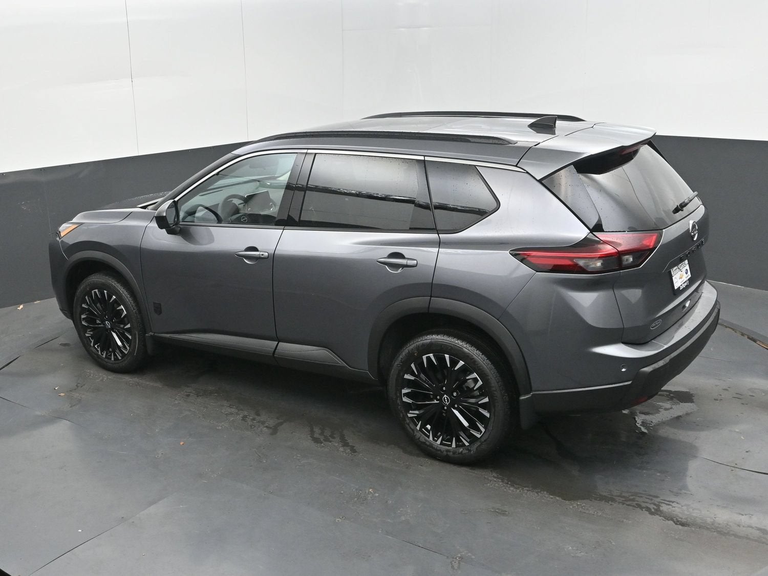 2027 Nissan ROGUE Dark Armor