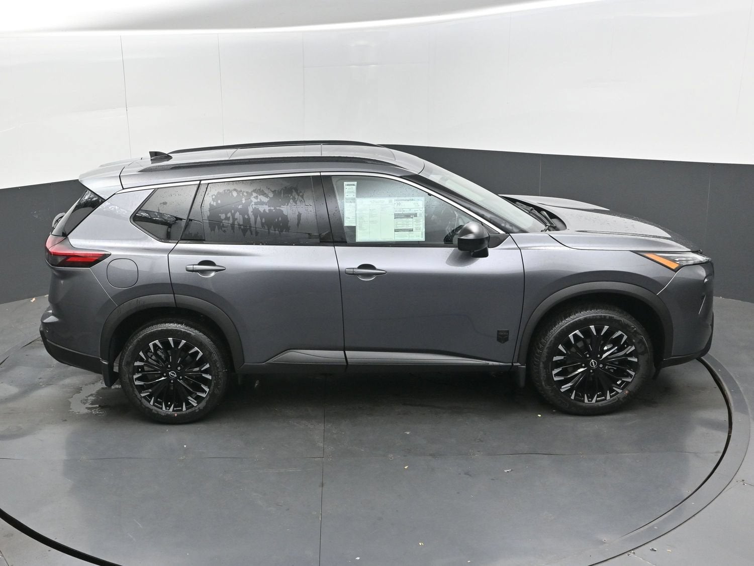 2027 Nissan ROGUE Dark Armor