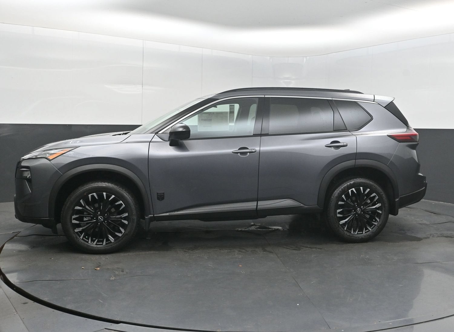 2027 Nissan ROGUE Dark Armor