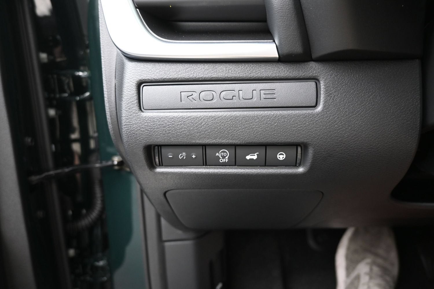 2027 Nissan ROGUE Base
