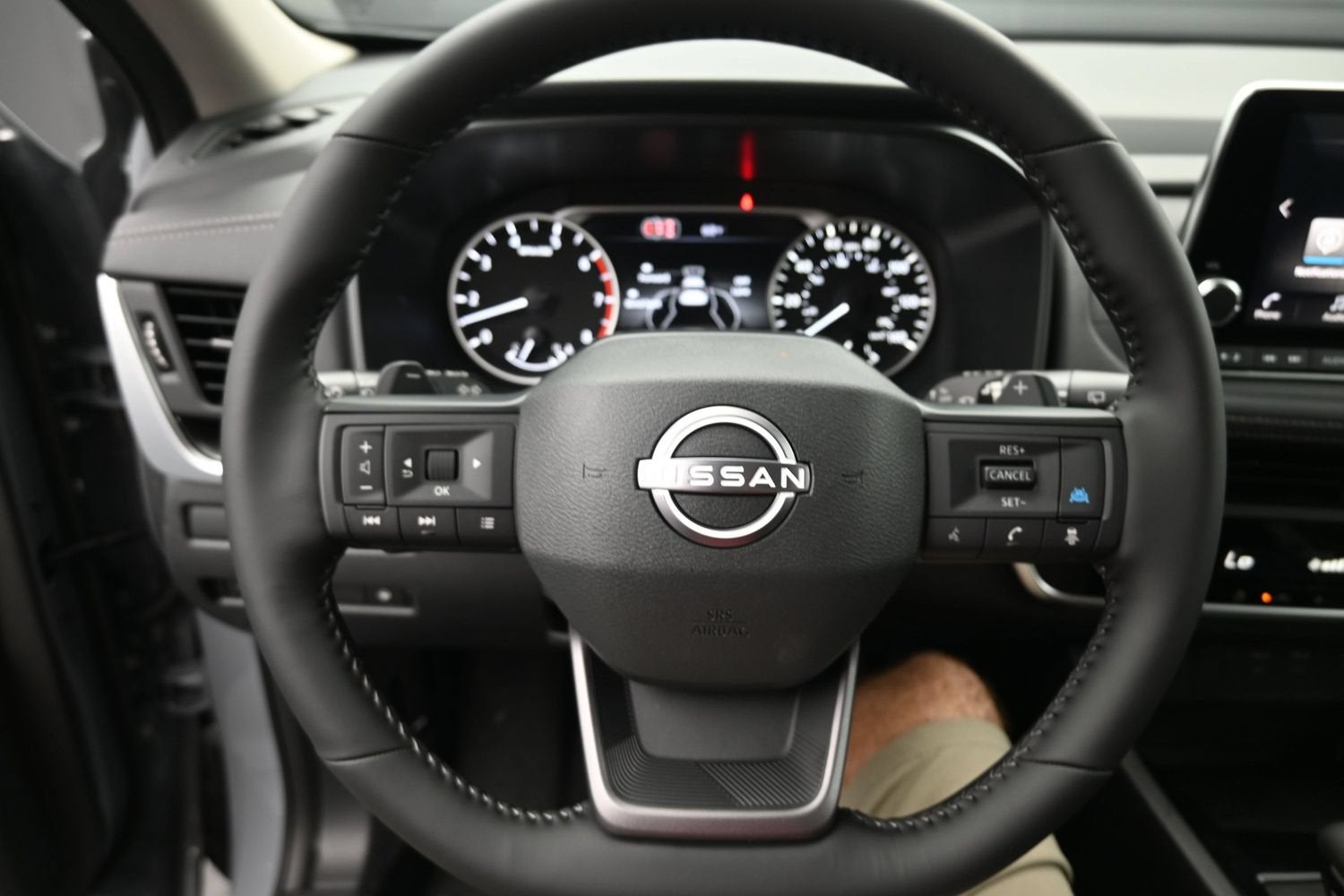 2027 Nissan ROGUE SV