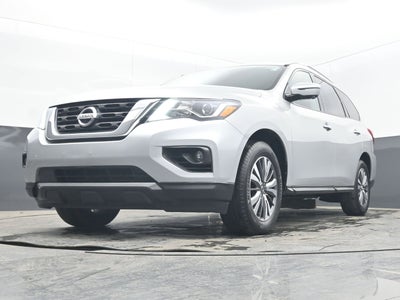 2020 Nissan Pathfinder SL