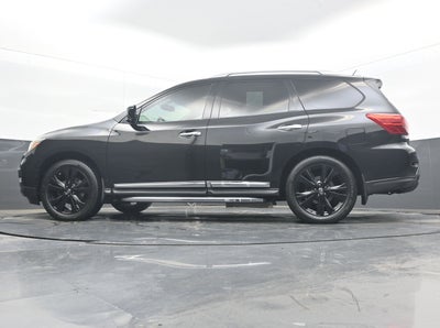 2017 Nissan Pathfinder Platinum
