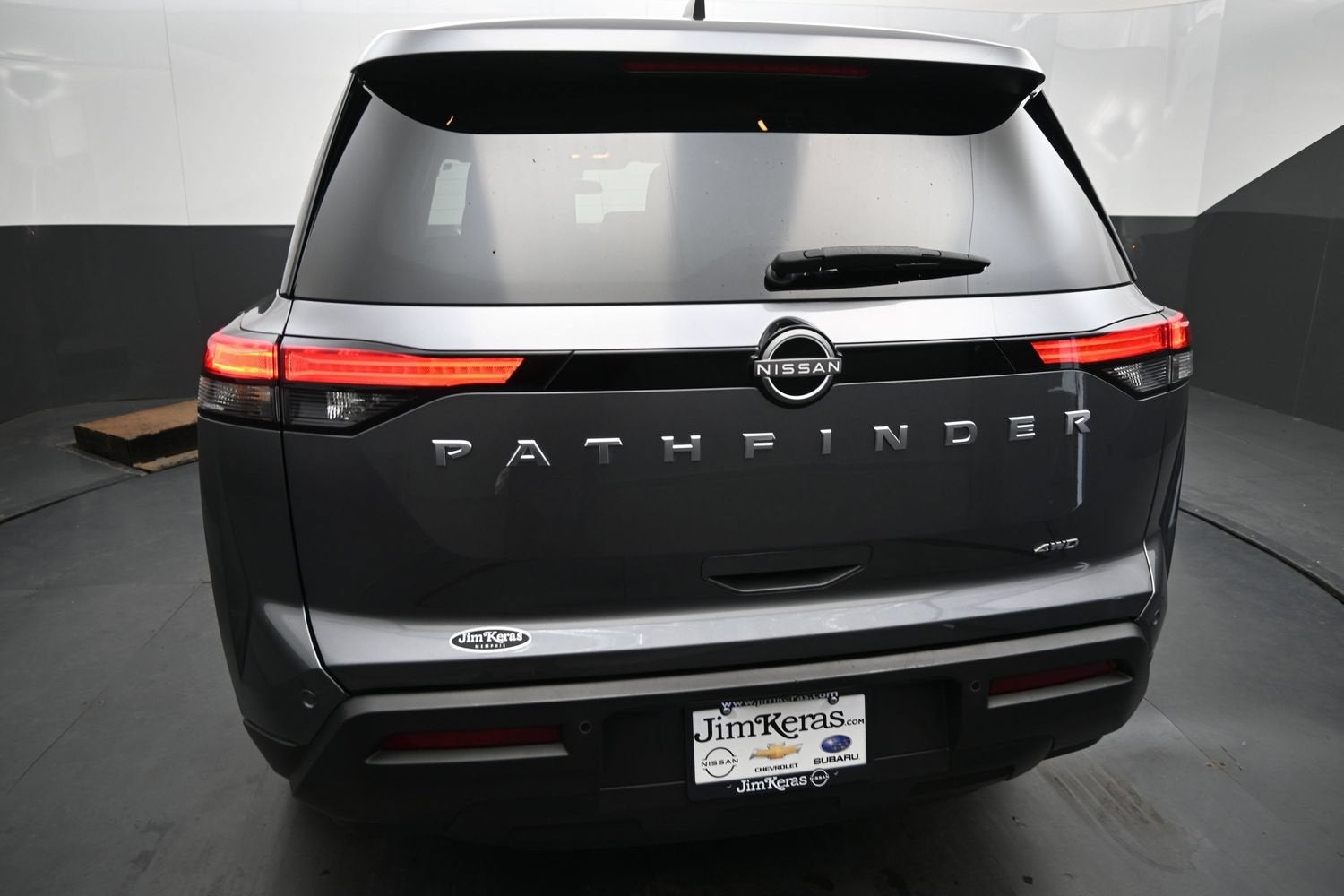 2025 Nissan Pathfinder S