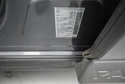 2025 Nissan Pathfinder S