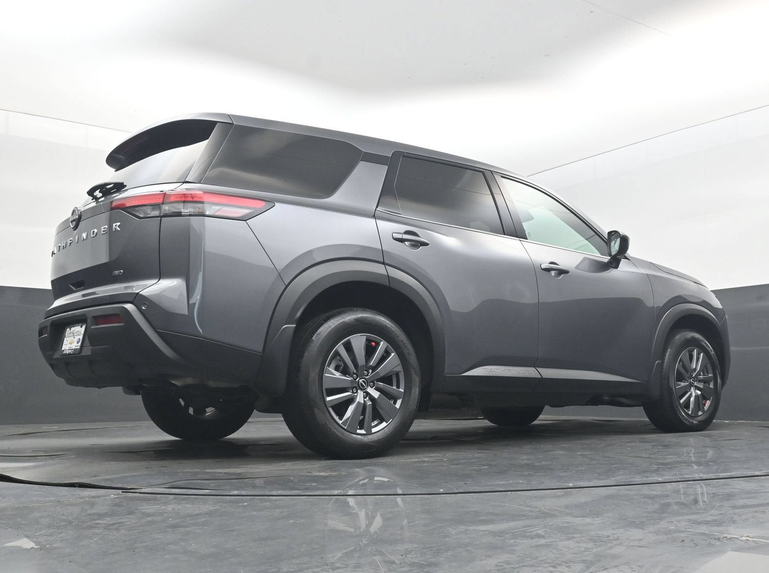 2025 Nissan Pathfinder S
