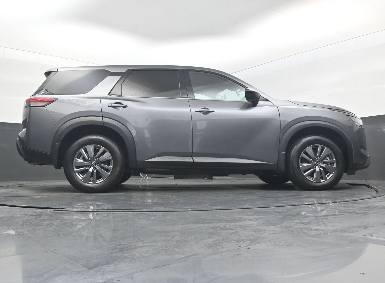 2025 Nissan Pathfinder S