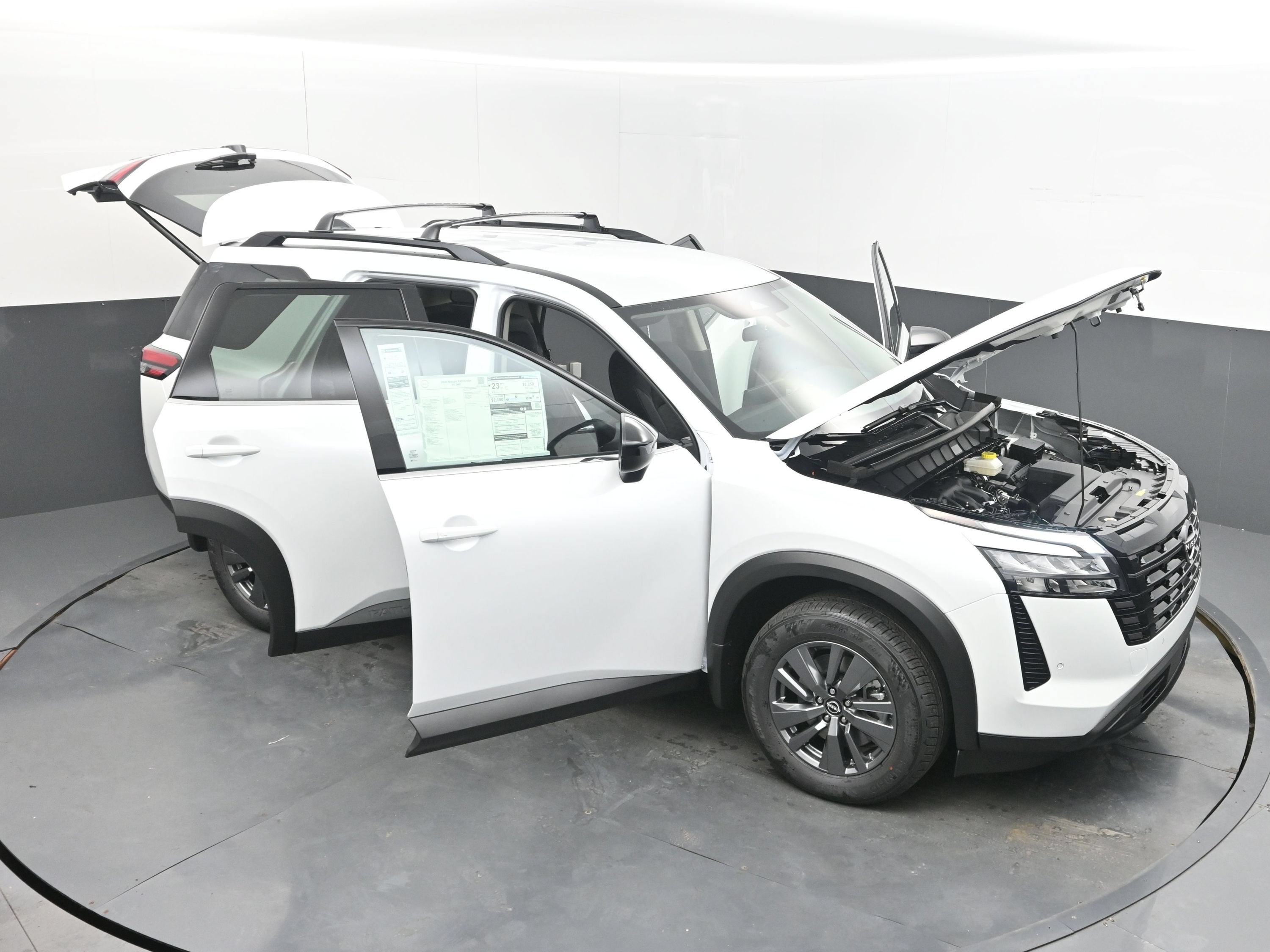 2026 Nissan PATHFINDER SV