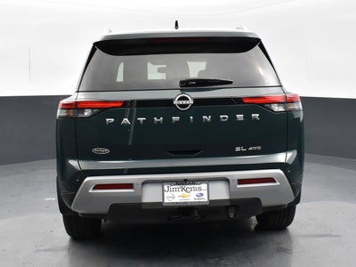 2022 Nissan Pathfinder SL