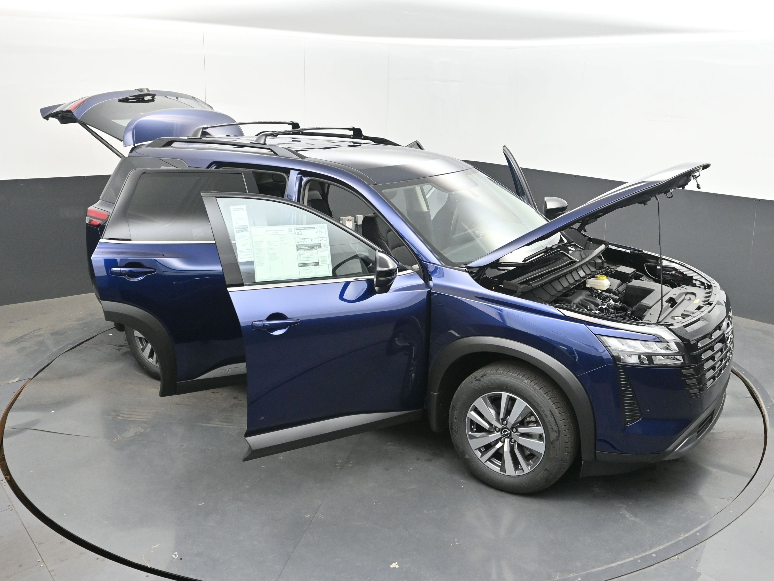 2026 Nissan PATHFINDER SL