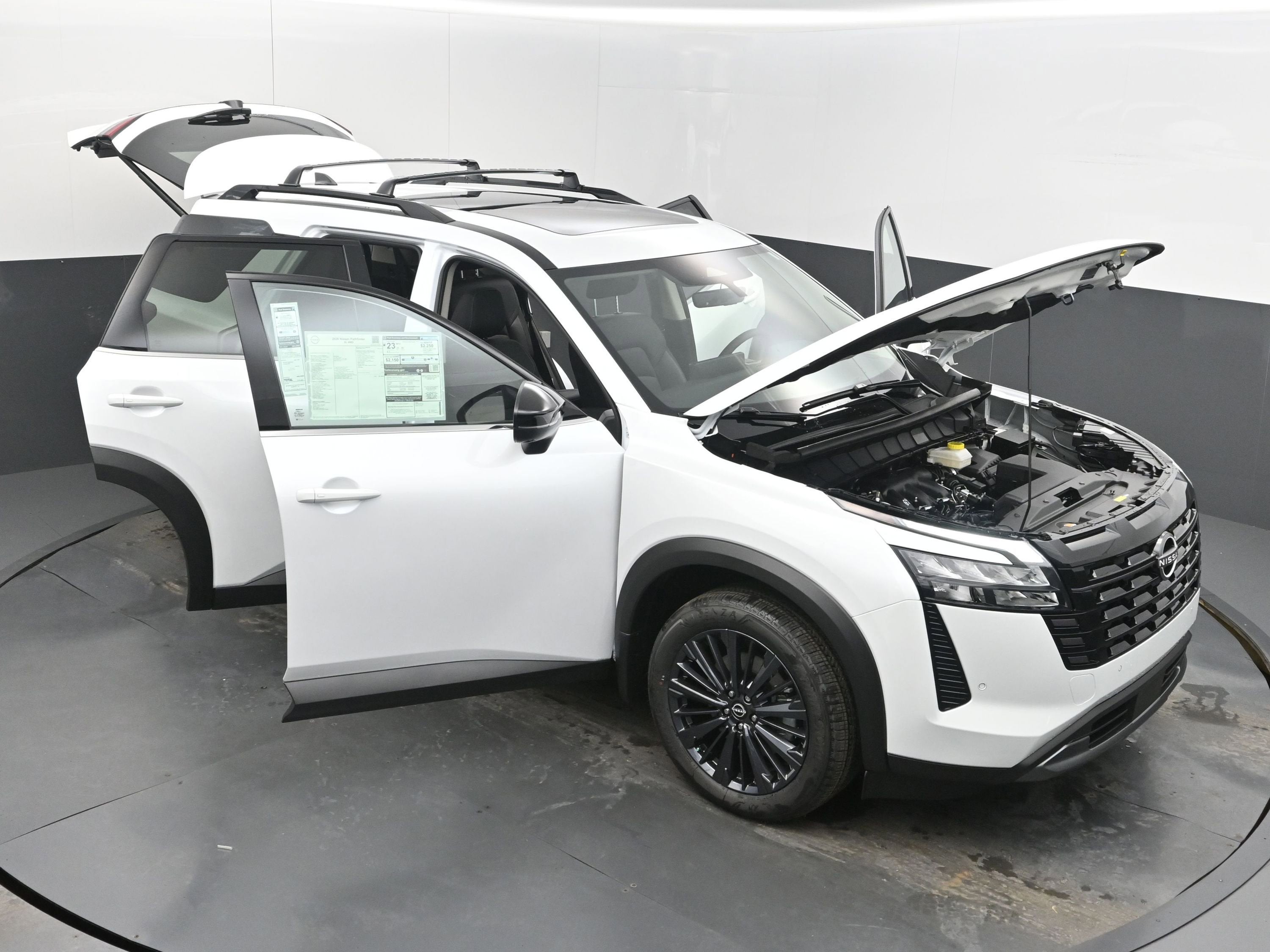 2026 Nissan PATHFINDER SL