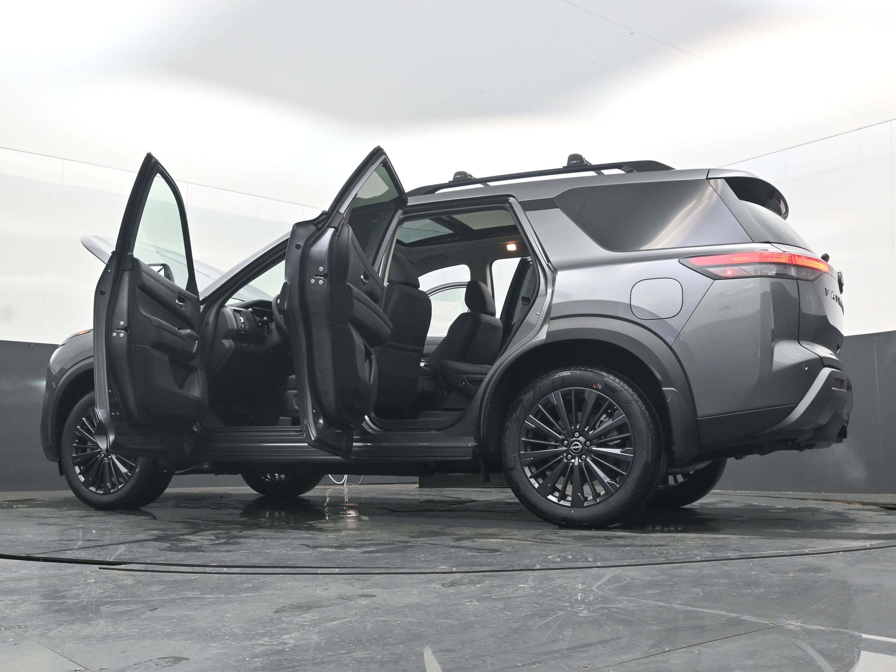 2026 Nissan PATHFINDER SL PREMIUM