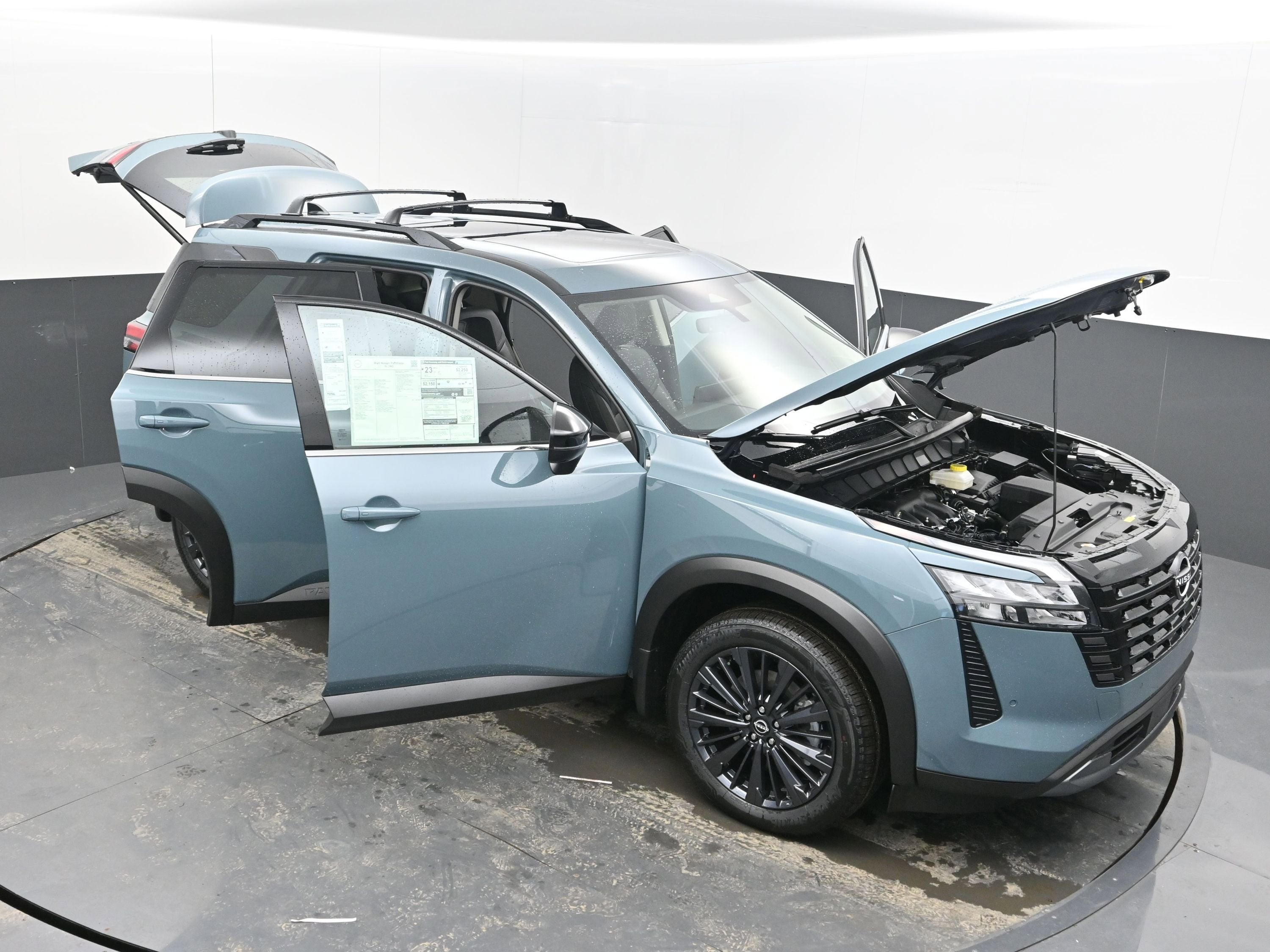 2026 Nissan PATHFINDER SL