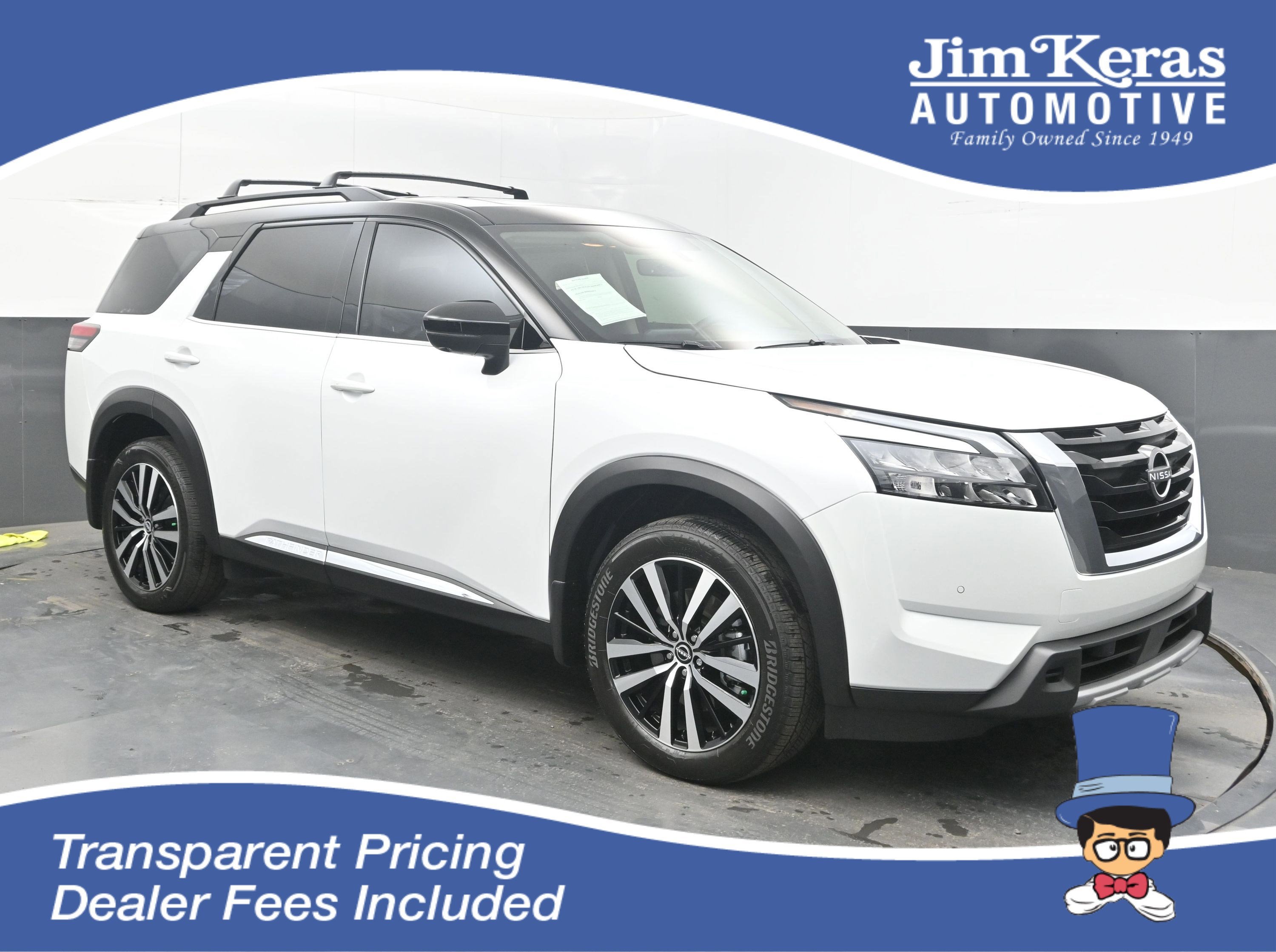 2025 Nissan Pathfinder Platinum 4WD's photo