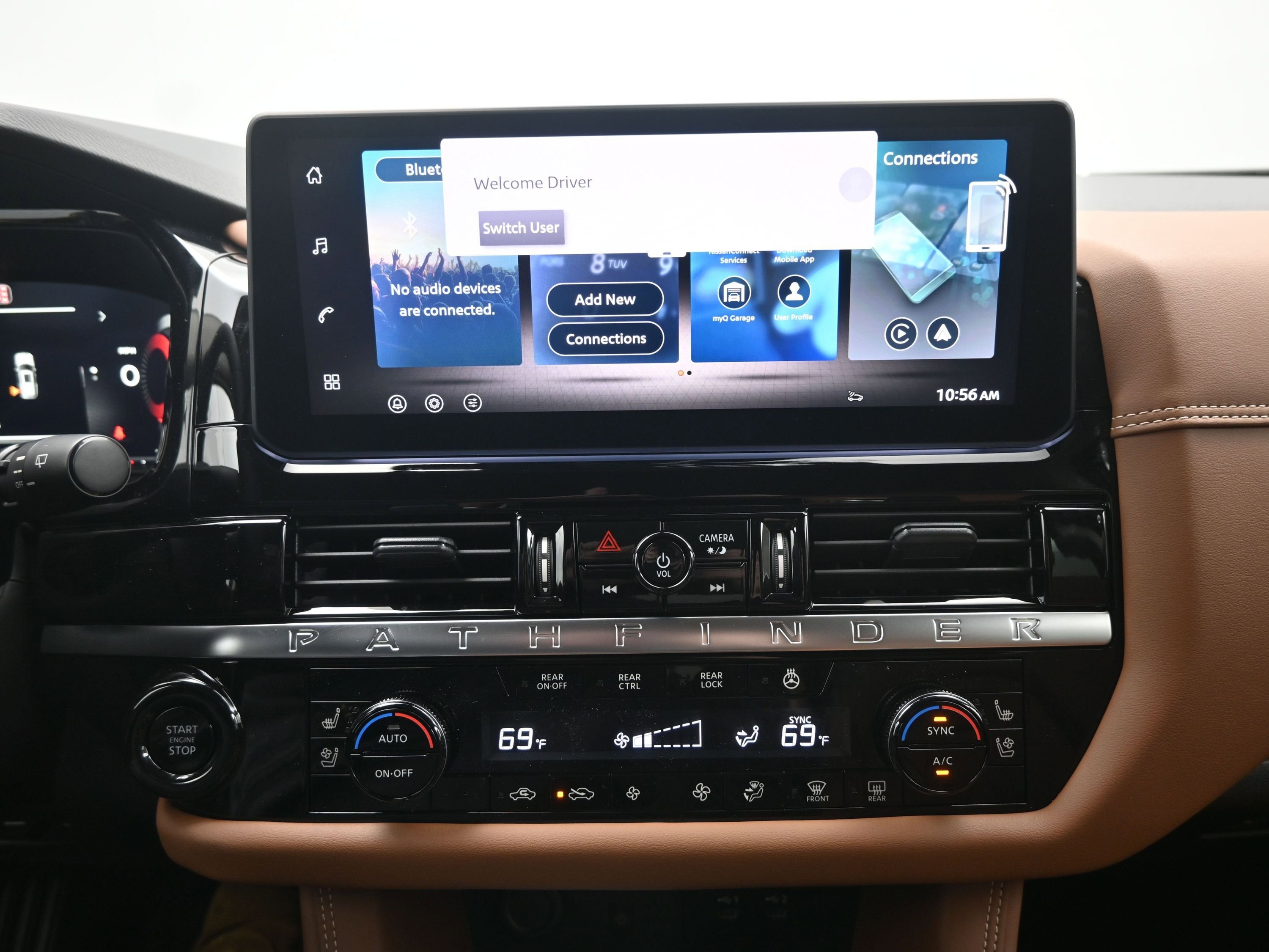 2026 Nissan PATHFINDER Platinum