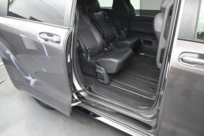 2022 Toyota Sienna XSE