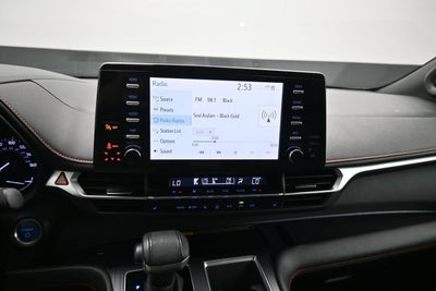 2022 Toyota Sienna XSE