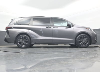 2022 Toyota Sienna XSE