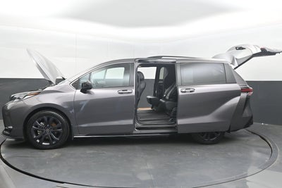 2022 Toyota Sienna XSE