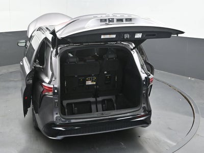 2022 Toyota Sienna XSE