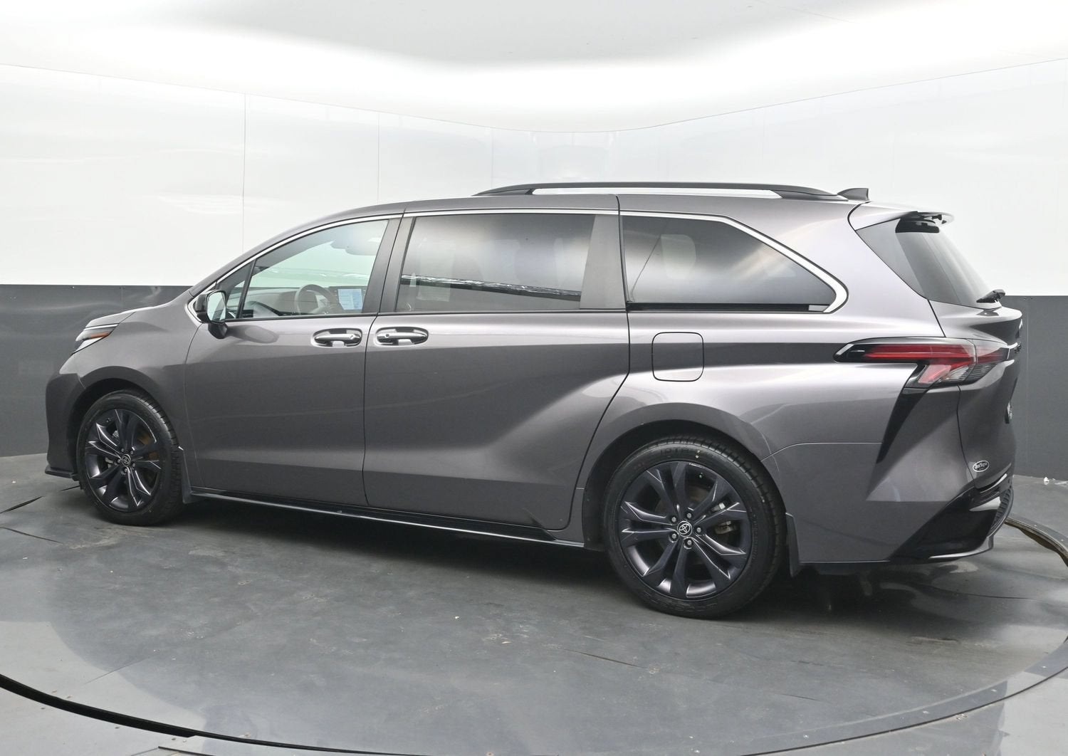 2022 Toyota Sienna XSE