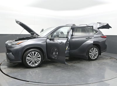 2022 Toyota Highlander Platinum