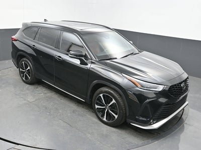 2022 Toyota Highlander XSE