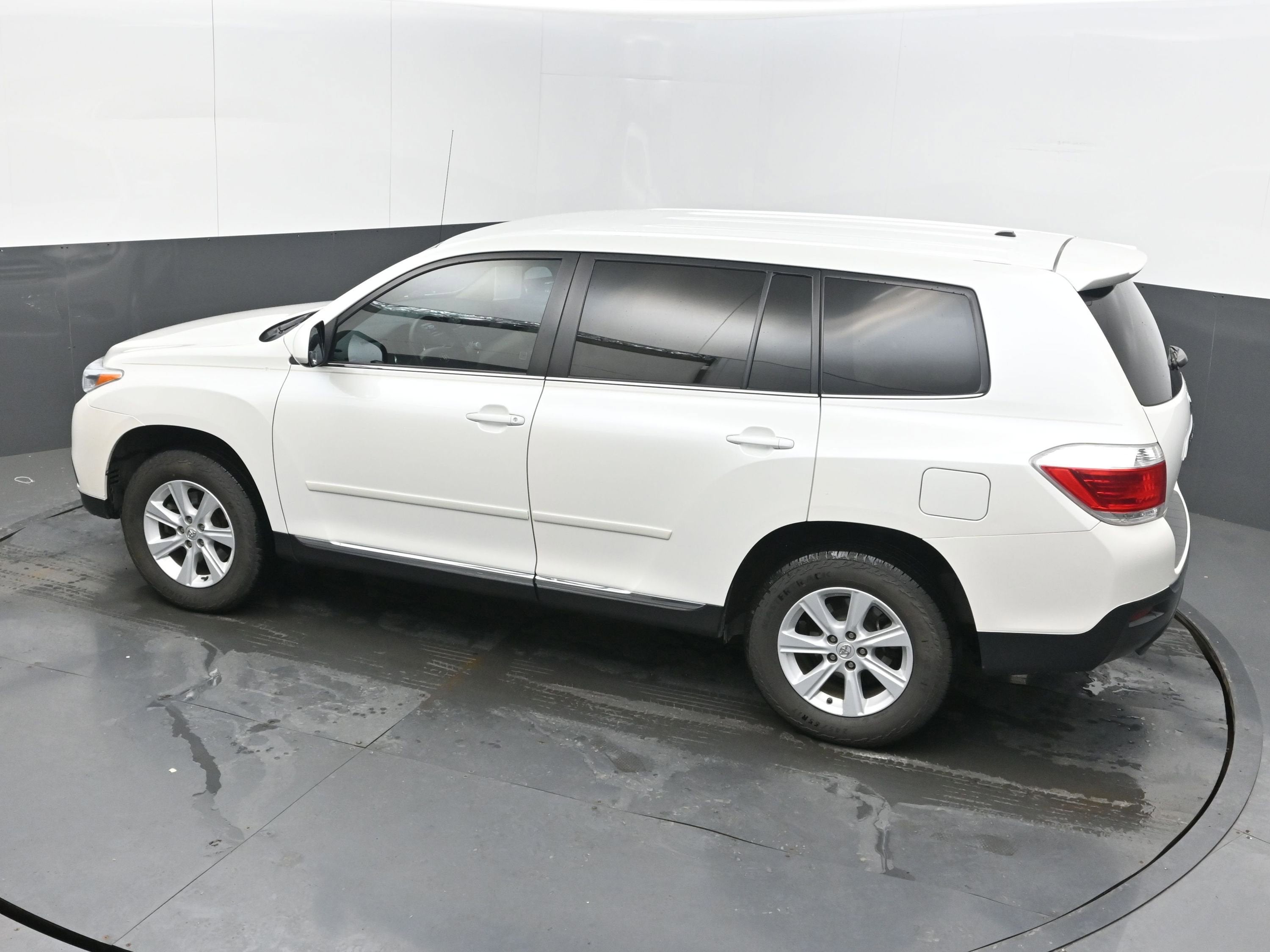 2011 Toyota Highlander Base