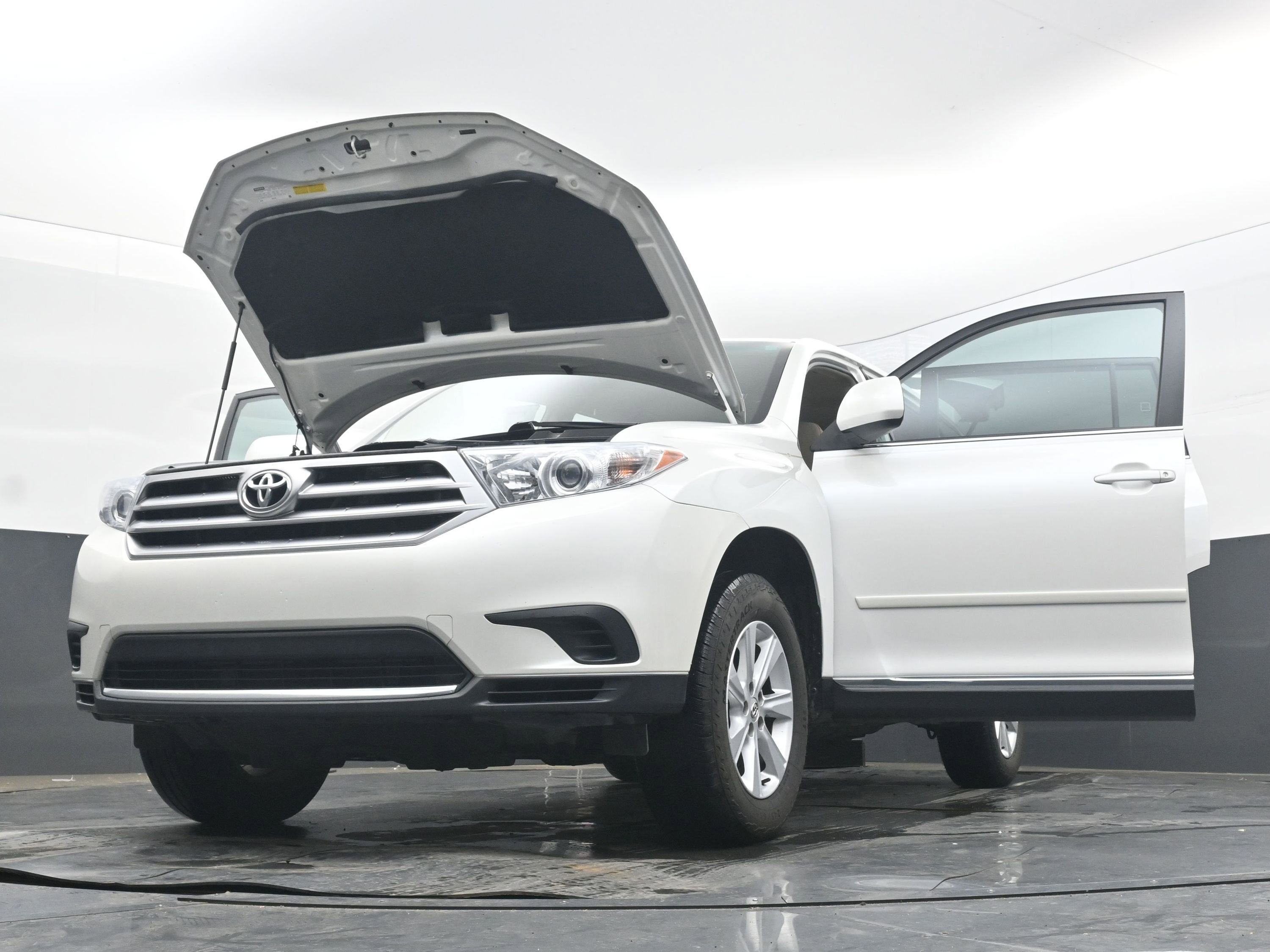 2011 Toyota Highlander Base
