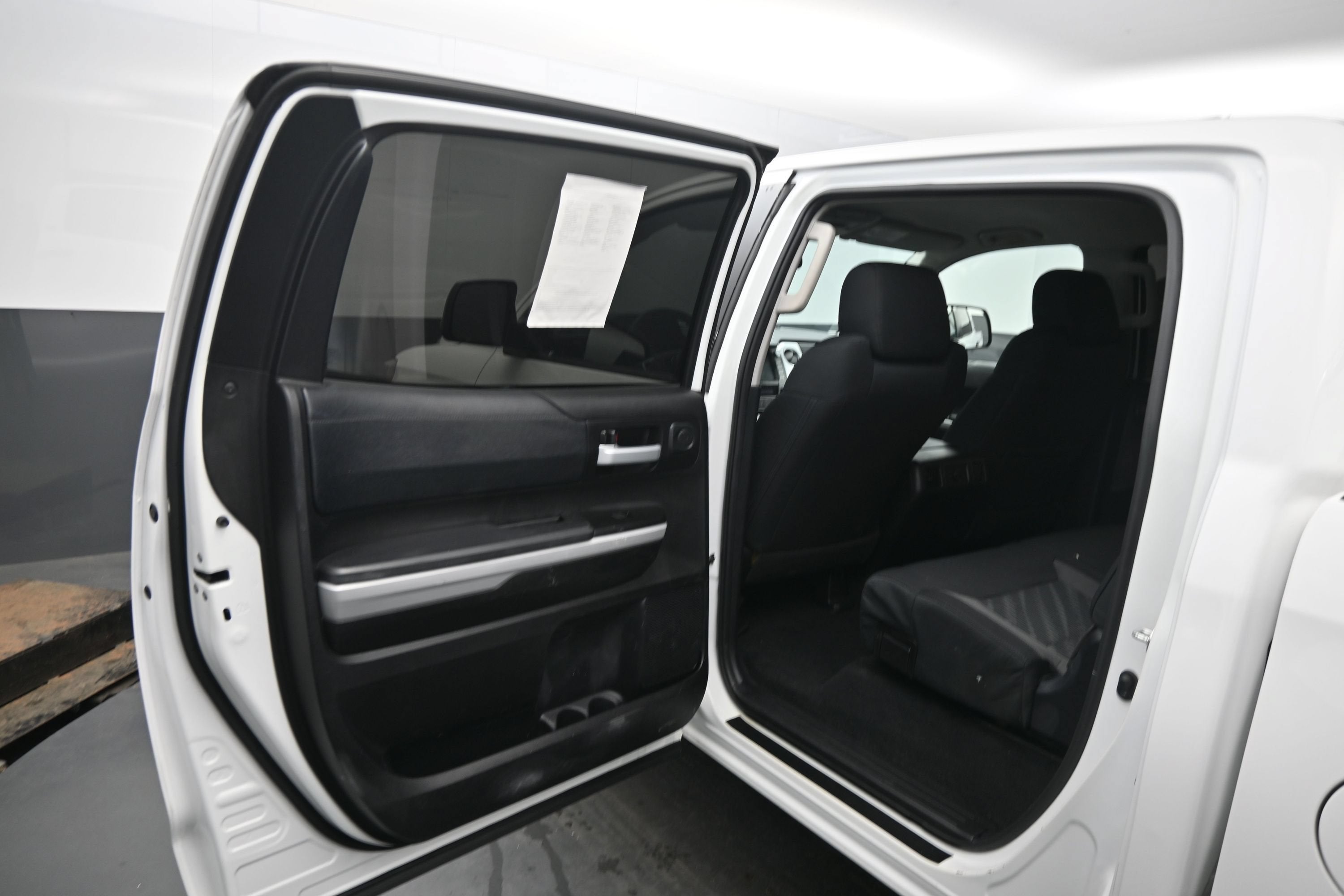 2021 Toyota Tundra 2WD SR5