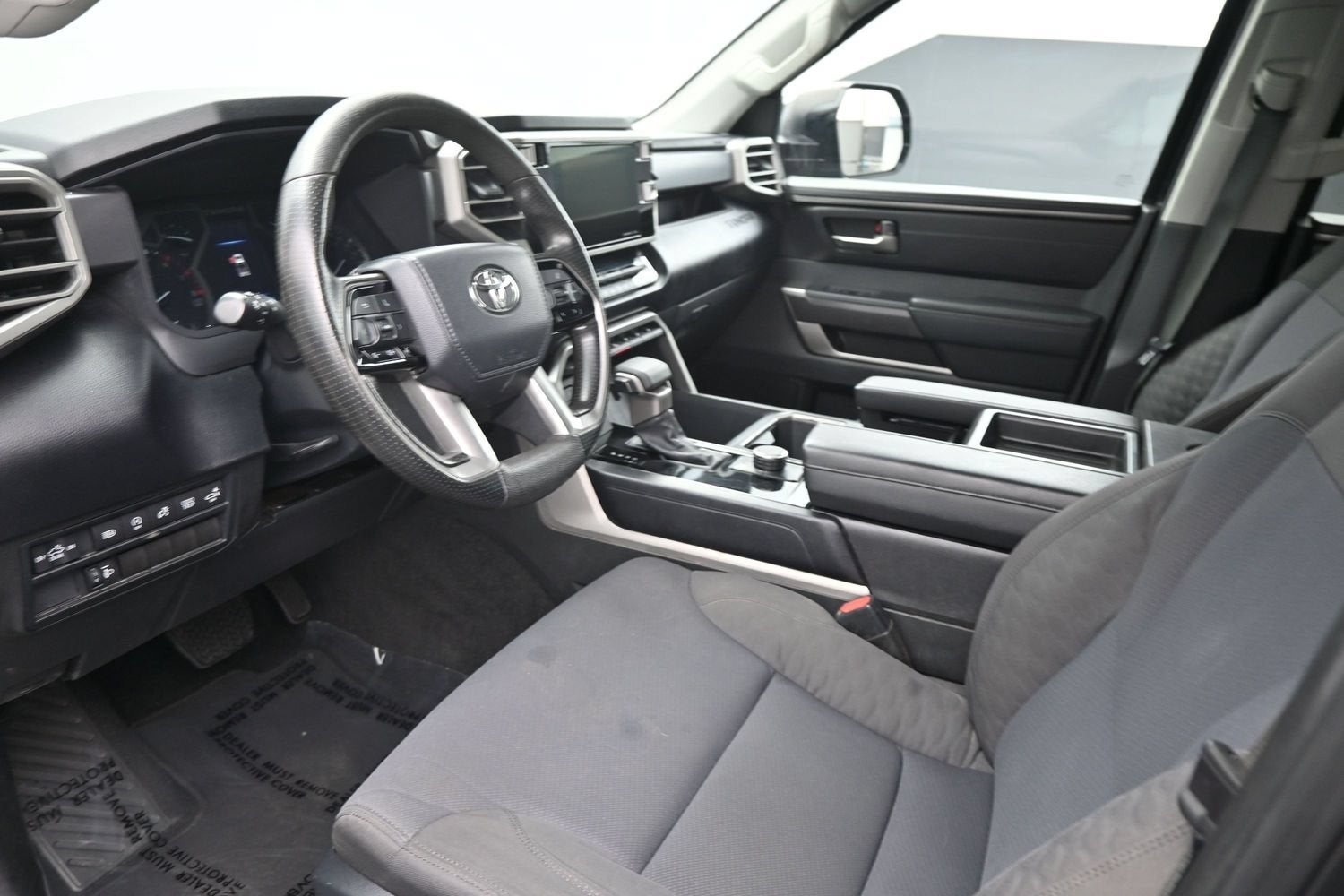 2022 Toyota Tundra 2WD SR5