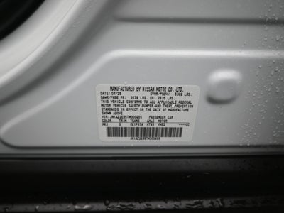 2026 Nissan LEAF PLATINUM+