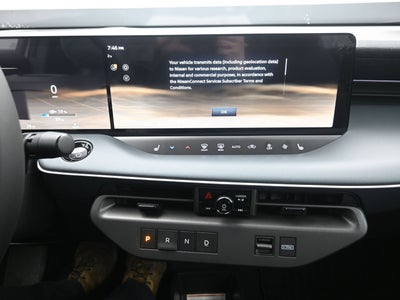 2026 Nissan LEAF PLATINUM+