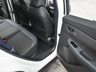 2026 Nissan LEAF PLATINUM+