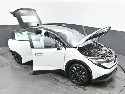 2026 Nissan LEAF PLATINUM+