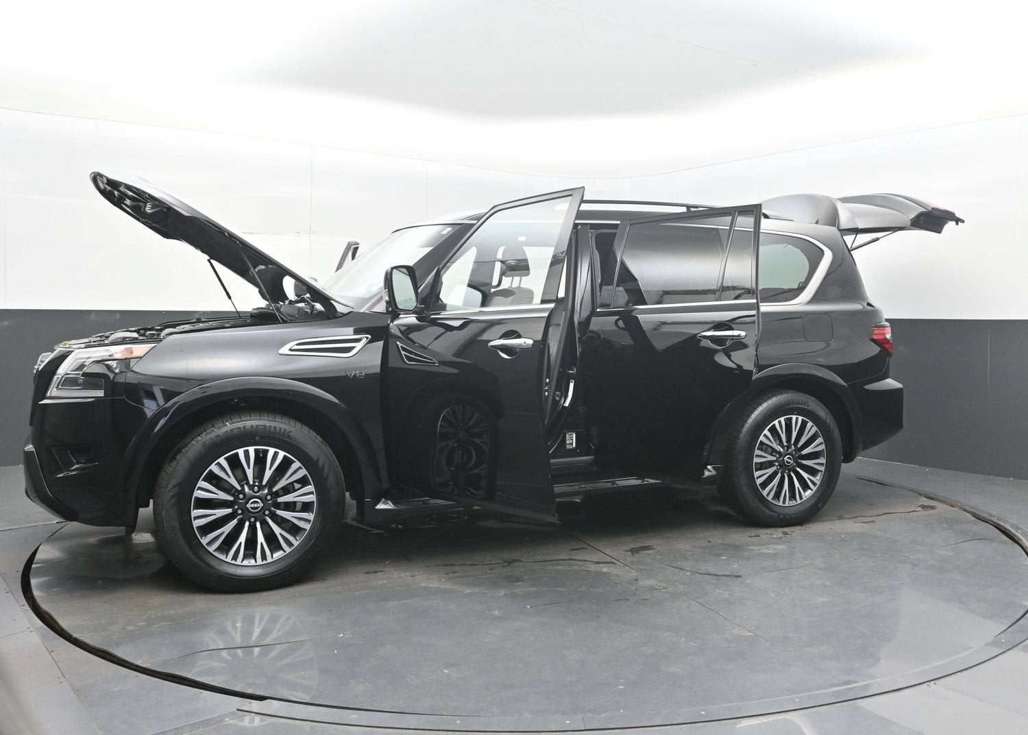 2022 Nissan Armada SL