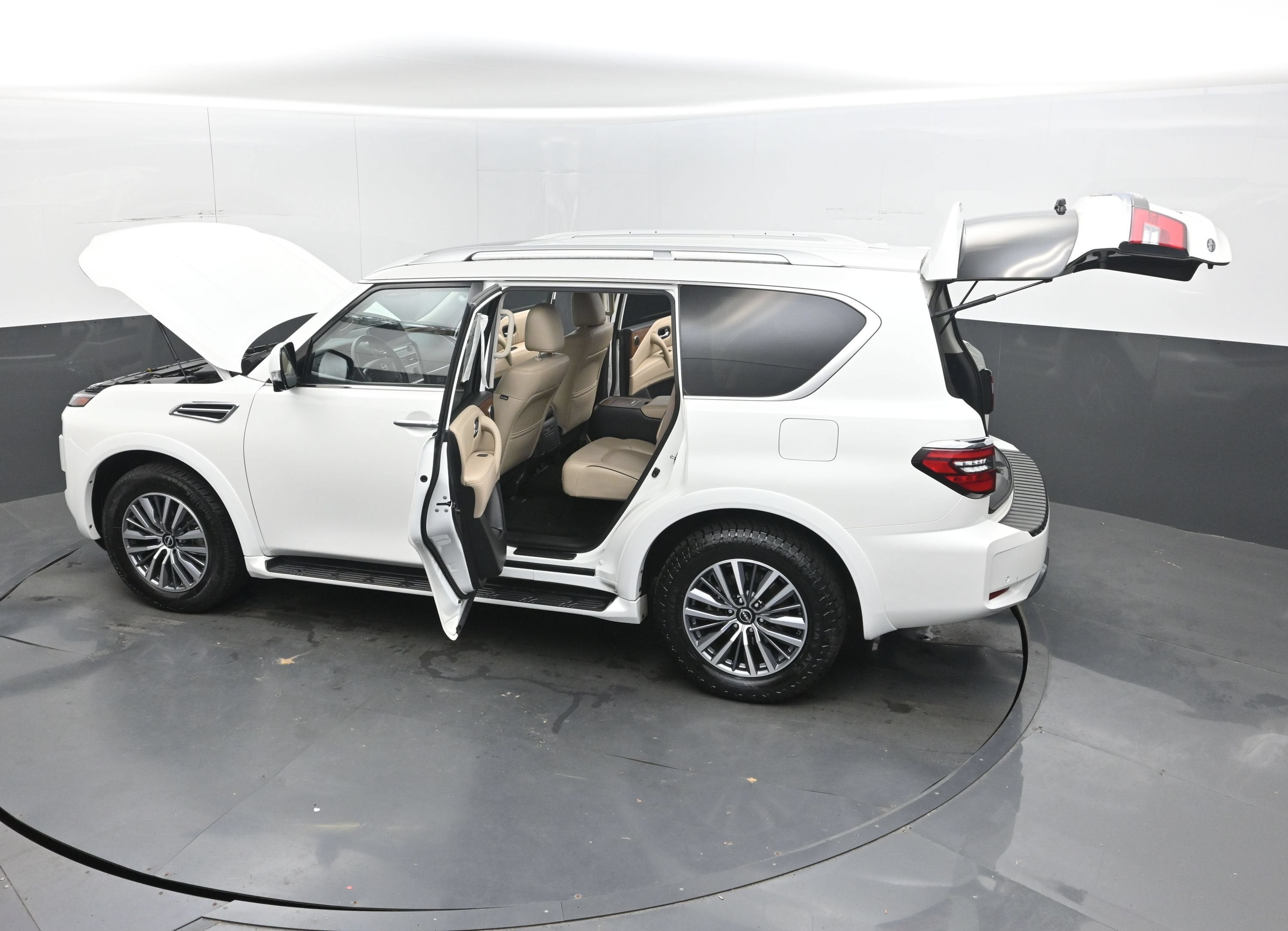 2024 Nissan Armada SL