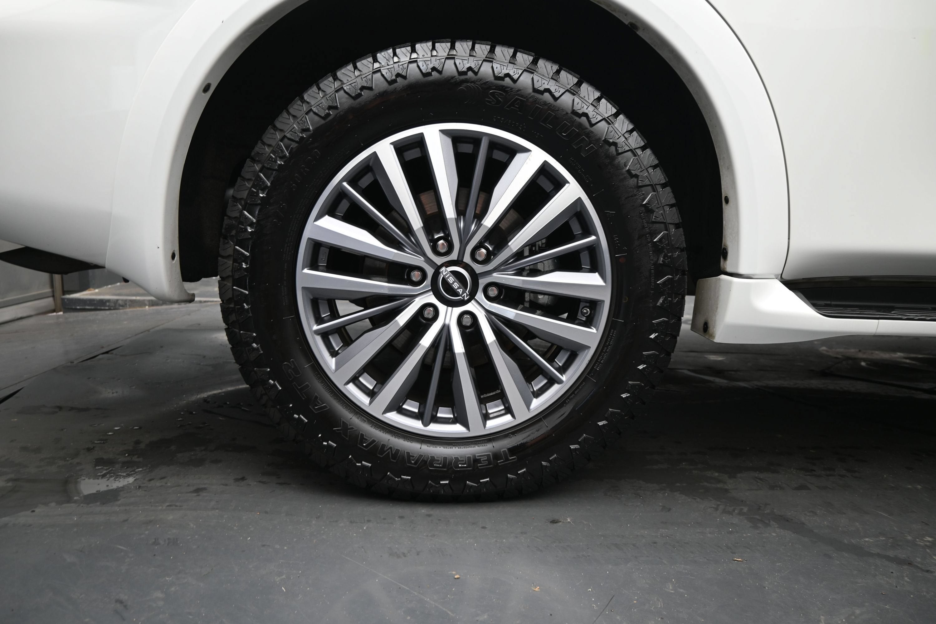 2024 Nissan Armada SL