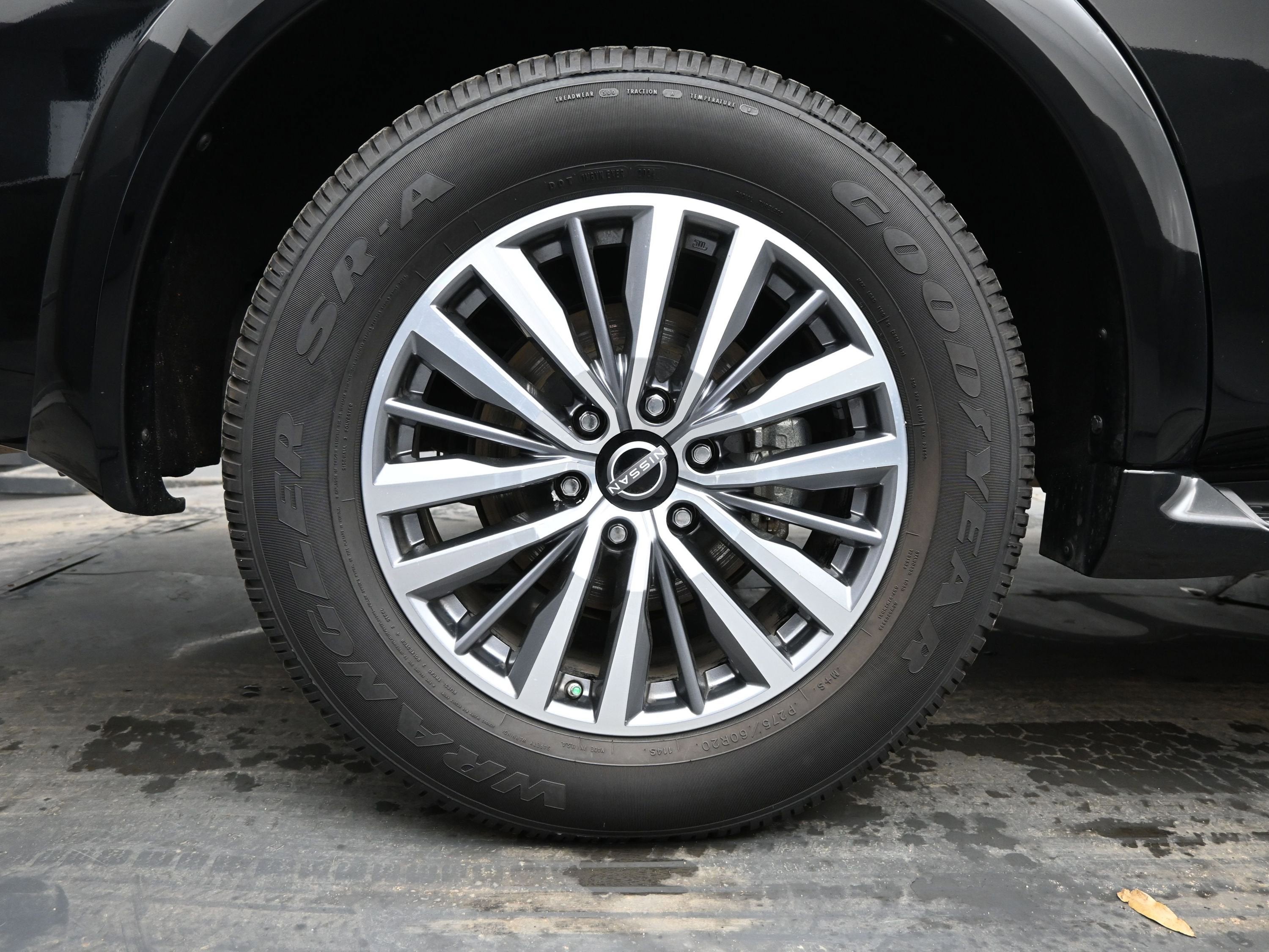 2022 Nissan Armada SL