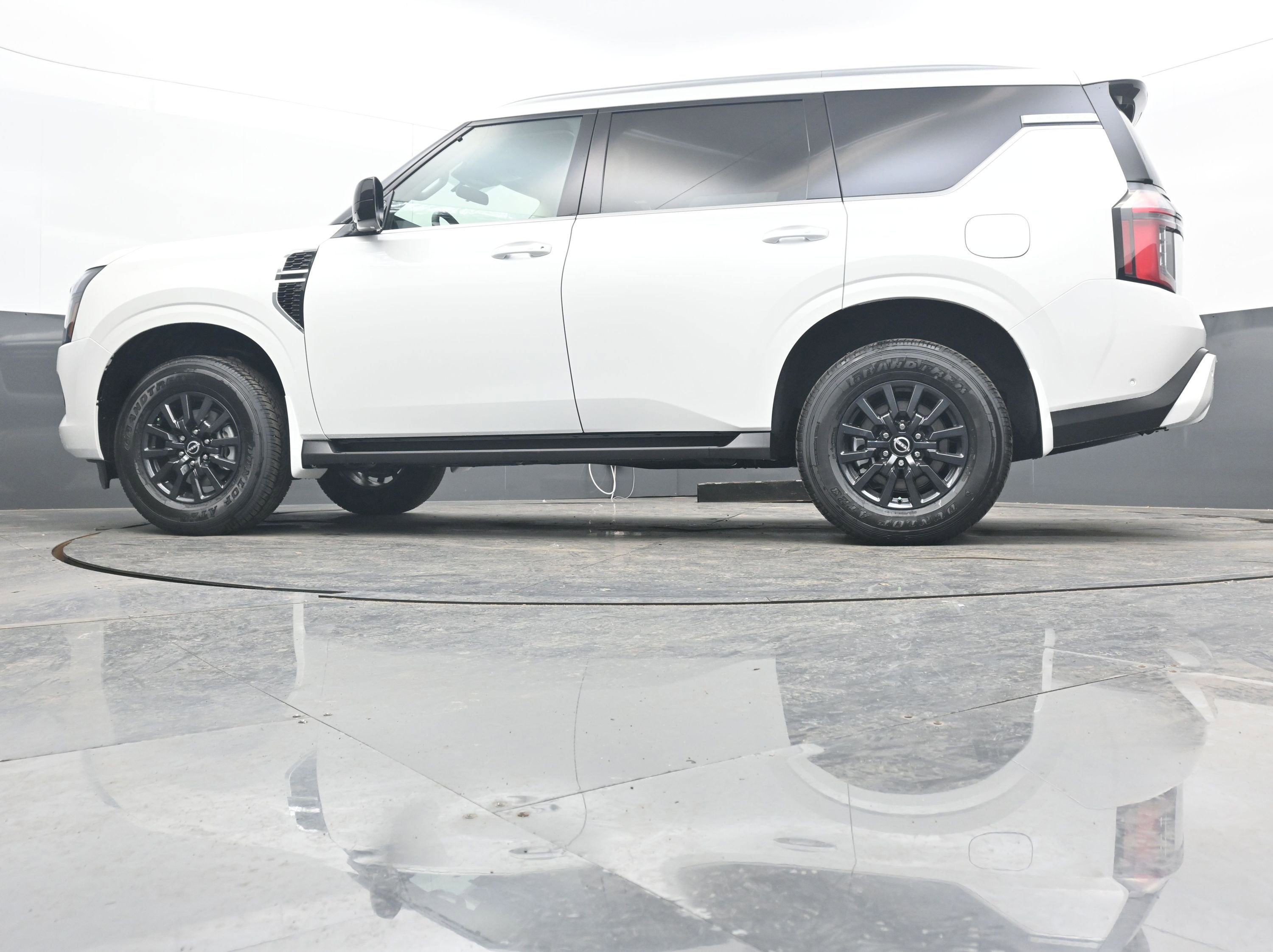 2026 Nissan ARMADA SV