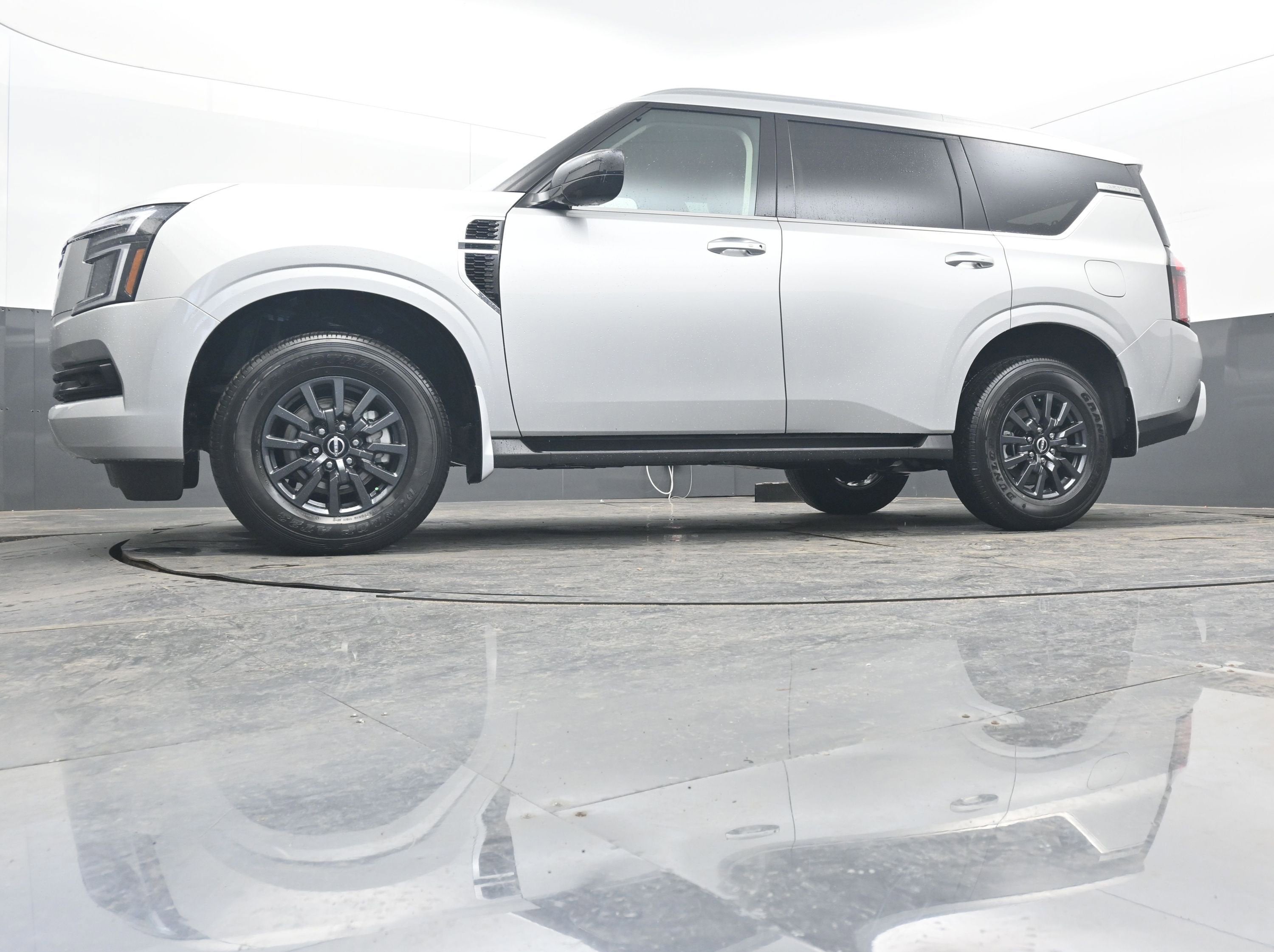 2026 Nissan ARMADA SV